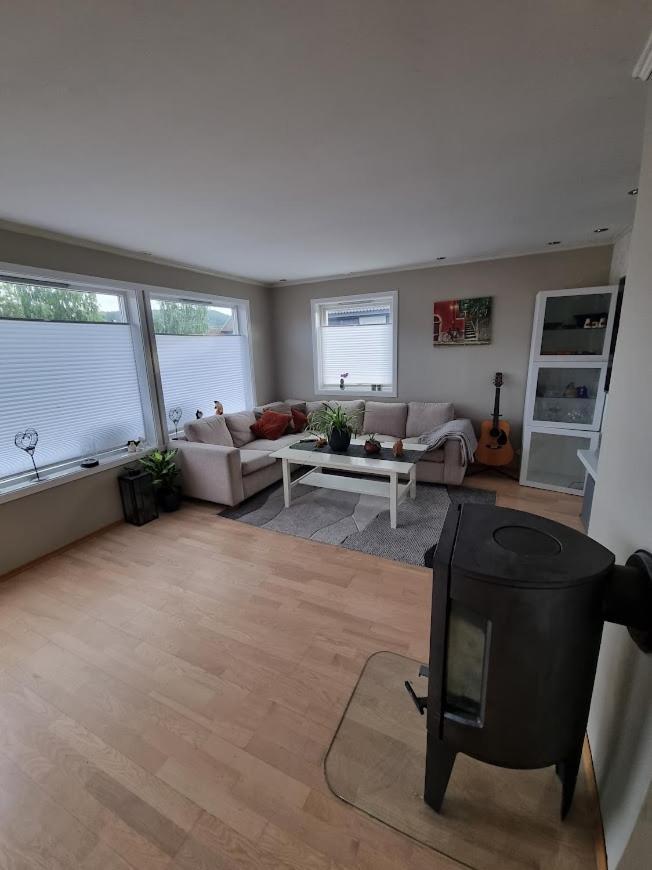 Private Guest Room In Cozy Apartment Trondheim Exteriör bild